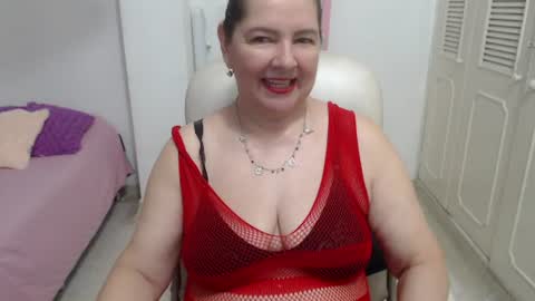 leonela   online show from July 6, 4:20 am