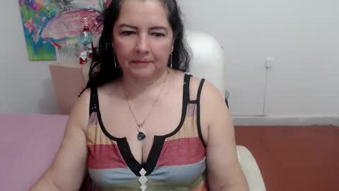 Snapshot of leonela_69 chatting on October 19, 2:49 am leonela online show from October 19, 2:49 am