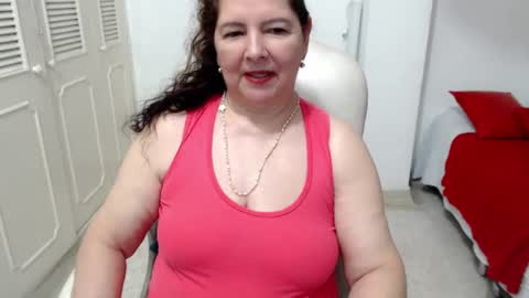 leonela   online show from June 17, 2:49 am