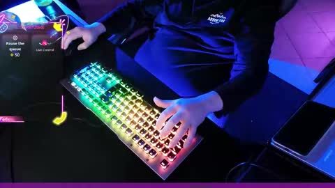 Leon Robertson online show from January 8, 2:39 am