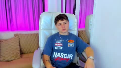 Leo  online show from November 4, 4:25 am