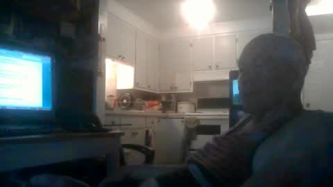 lesage9049 online show from July 14, 3:17 pm