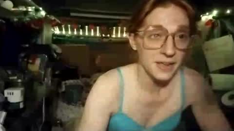 LesleyGumGrass- The Boring Trans girl online show from July 2, 7:46 am