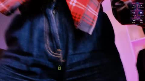 leslie_bird online show from March 13, 10:18 am