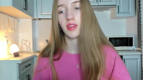  LESLIE   online show from October 13, 6:54 pm