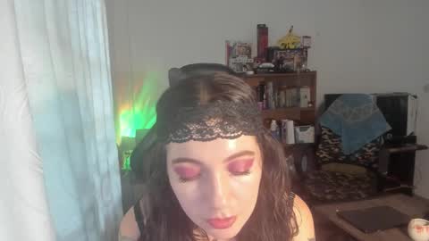 lestatdlion online show from March 6, 11:53 am