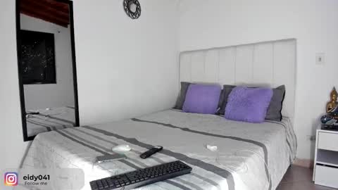 Leticia online show from March 11, 12:13 am