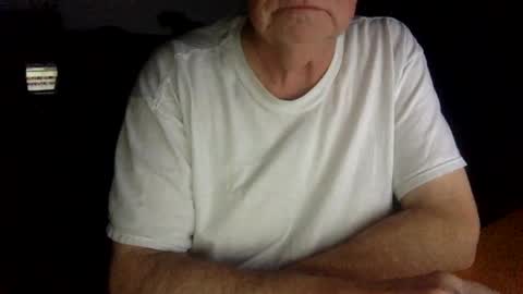 letscum2gether0 online show from December 15, 3:13 am