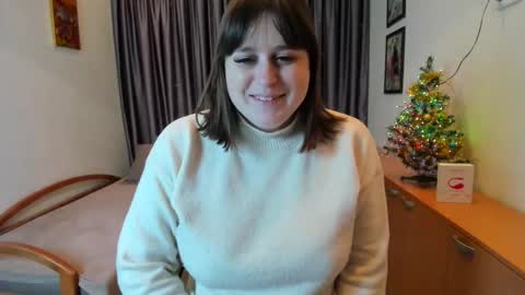 Naomi online show from January 12, 6:42 am