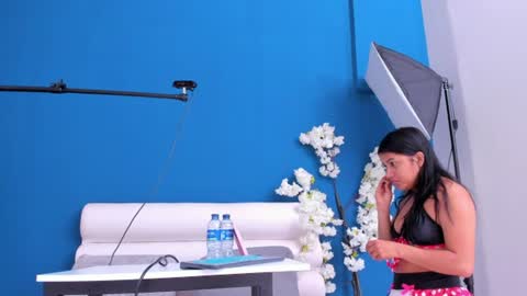 Maria Jose online show from July 31, 11:11 am