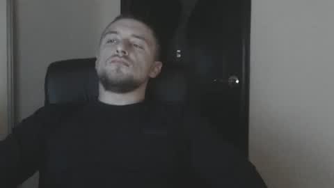 lev1ngston online show from December 2, 1:40 am