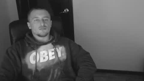 lev1ngston online show from January 20, 2:43 am