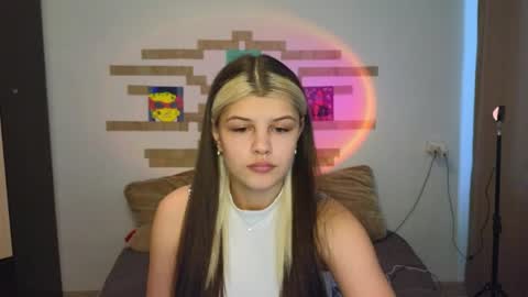 Dana online show from May 8, 9:26 am
