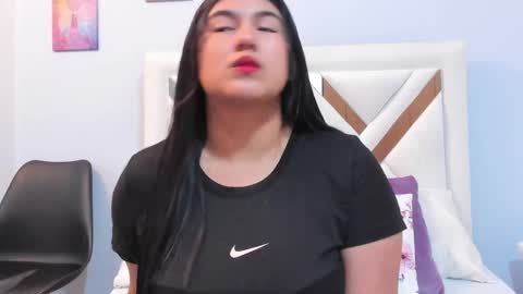 Gabrielle online show from April 23, 11:18 am