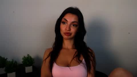 Alexia online show from July 3, 1:38 pm