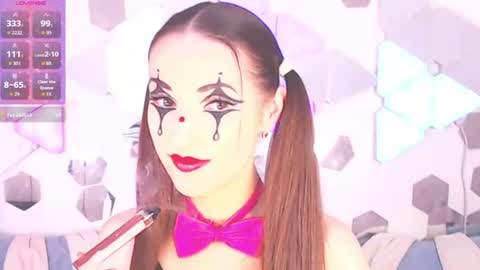 Alexia online show from June 18, 8:25 pm
