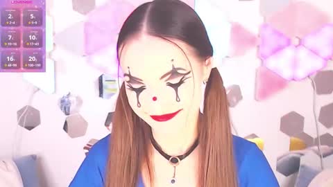 Alexia online show from November 1, 3:55 pm