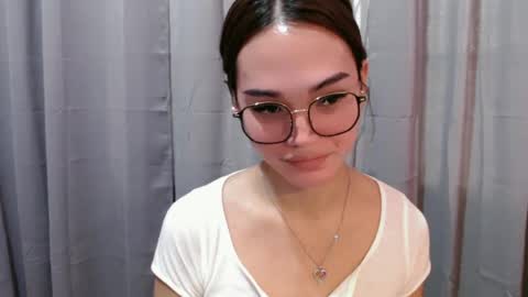 lexibabe_ online show from June 22, 5:04 am