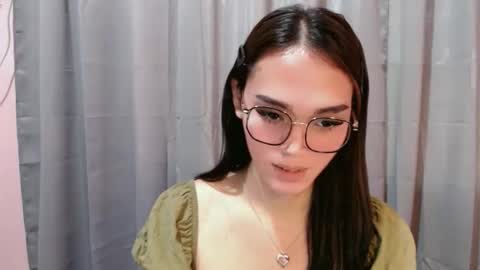 lexibabe_ online show from April 27, 5:38 am