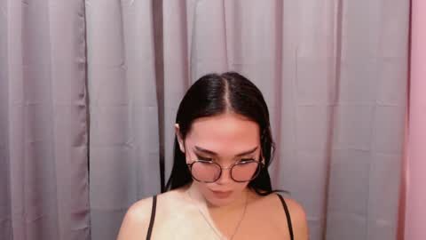 lexibabe_ online show from July 9, 7:45 am