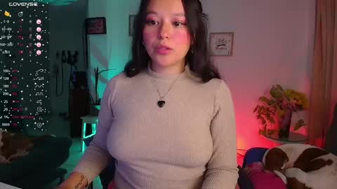 Lexie Thompson   8pm  0000am -5 online show from February 17, 10:18 am