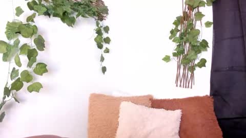 Lexieegrey online show from April 28, 3:05 pm