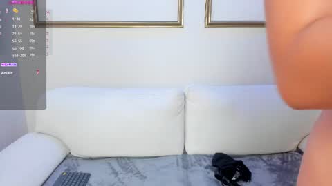 Lexie Thompson  online show from June 17, 12:21 pm