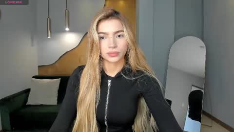 Lexie  online show from July 24, 12:13 pm