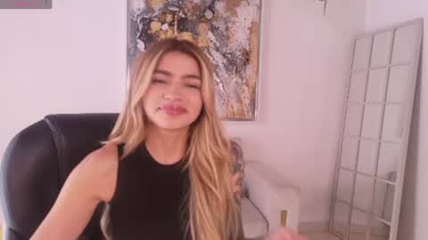 Lexie  online show from June 28, 6:04 pm