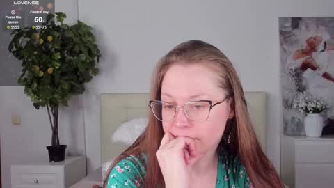 Lexi online show from March 18, 5:24 am