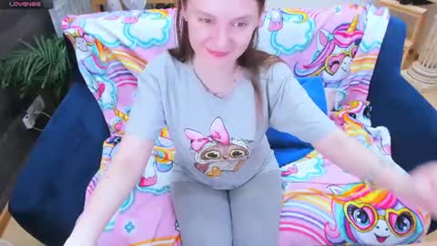 Lexi online show from June 16, 6:39 am