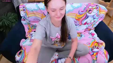 Lexi online show from July 31, 6:47 am