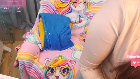 Lexi online show from April 29, 7:02 am