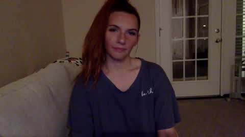 Snapshot of lexiial0 chatting on December 6, 4:41 am Alexia L. online show from December 6, 4:41 am