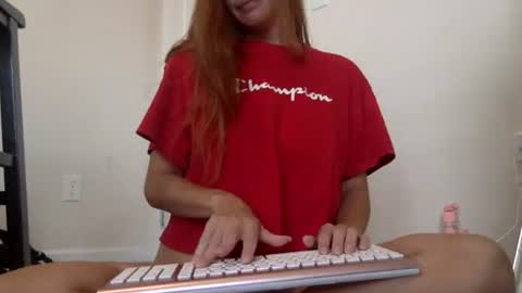 Alexia L. online show from July 29, 9:59 pm