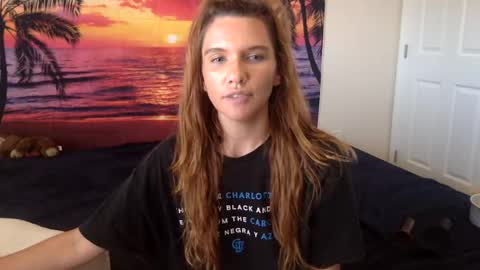 Snapshot of lexiial0 chatting on September 18, 5:06 pm Alexia L. online show from September 18, 5:06 pm