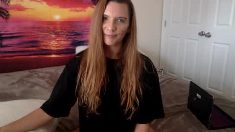Snapshot of lexiial0 chatting on September 28, 4:38 pm Alexia L. online show from September 28, 4:38 pm
