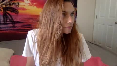 Snapshot of lexiial0 chatting on September 21, 8:13 pm Alexia L. online show from September 21, 8:13 pm