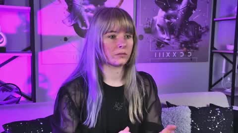 Lexi Wenford NO NUDE GODDESS online show from May 14, 3:16 am