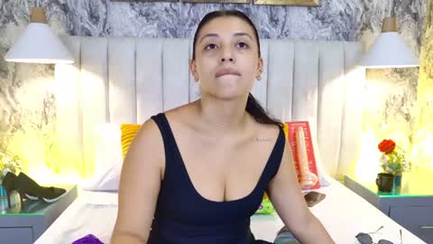 lexxi_gb online show from July 29, 8:53 pm