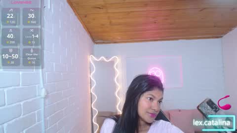 lexy_tay online show from September 17, 11:35 am