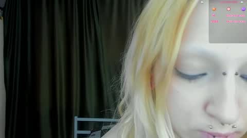 Lexy online show from April 23, 12:29 pm