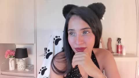 L I A  online show from March 10, 10:35 pm