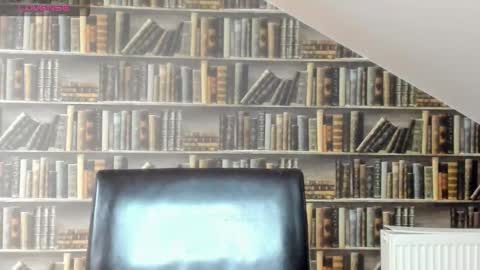 lexyswett online show from November 7, 8:39 am