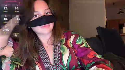 Leyla online show from November 22, 8:29 pm