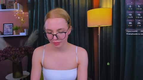 leyla_sexi online show from April 17, 9:50 pm