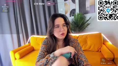 leylamirage online show from April 25, 1:41 pm