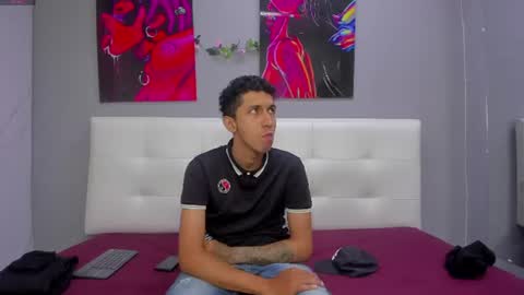 lia78couple online show from July 23, 9:23 pm