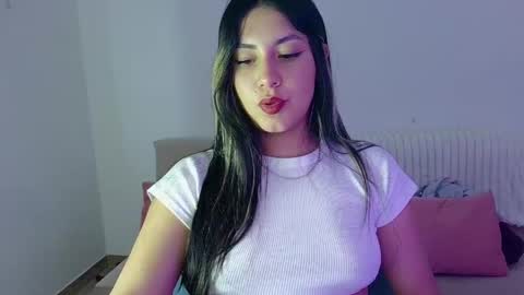 Lia  online show from May 1, 10:37 pm