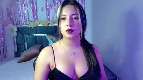 Snapshot of lia_14_ chatting on September 27, 1:03 am Lia online show from September 27, 1:03 am